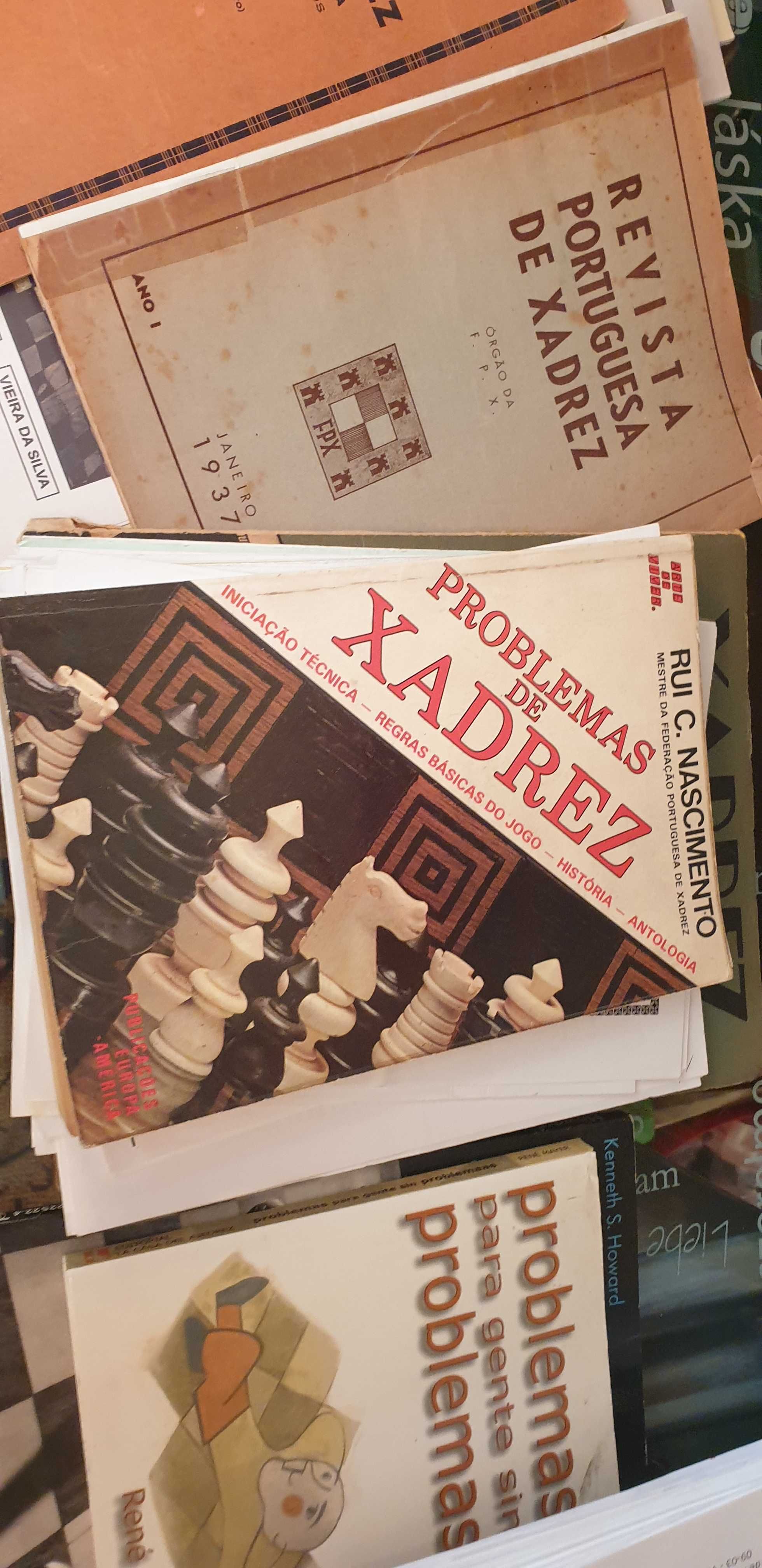Diversos Livros de xadrez de problemas e iniciação Técnica. Areeiro • OLX  Portugal