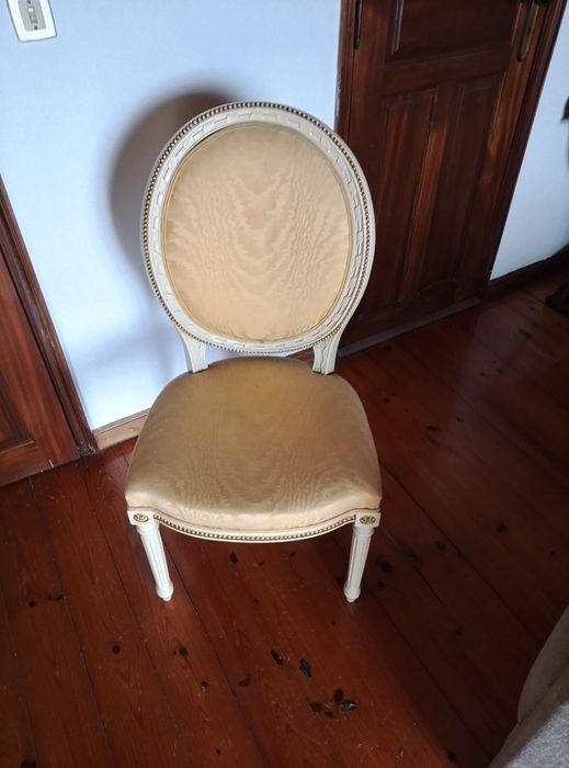 Conjunto antigo Cadeiras,  Poltronas e Canapé