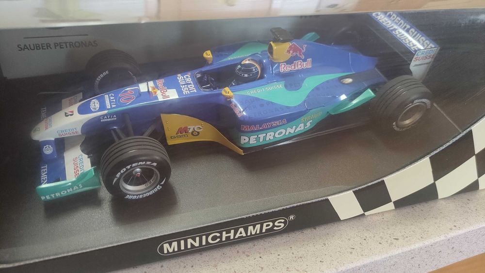 Miniaturas Die Cast 1:18 Minichamps e AutoArt