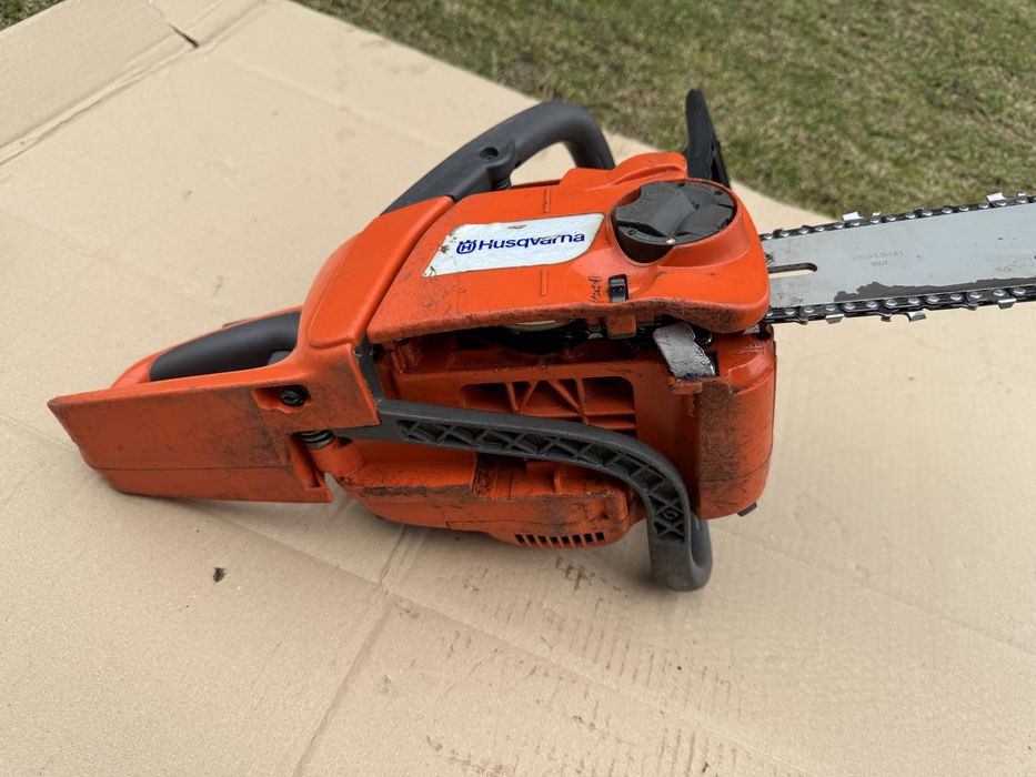 Pila spalinowa Husqvarna 240 e