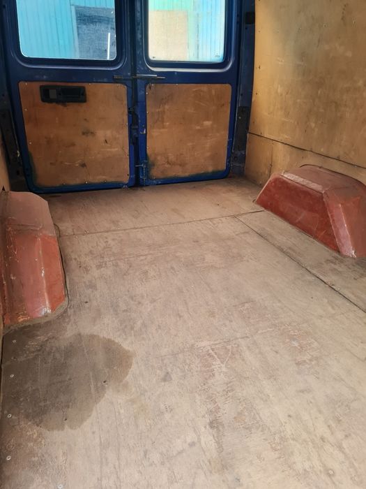 Продам спринтер 208 1998