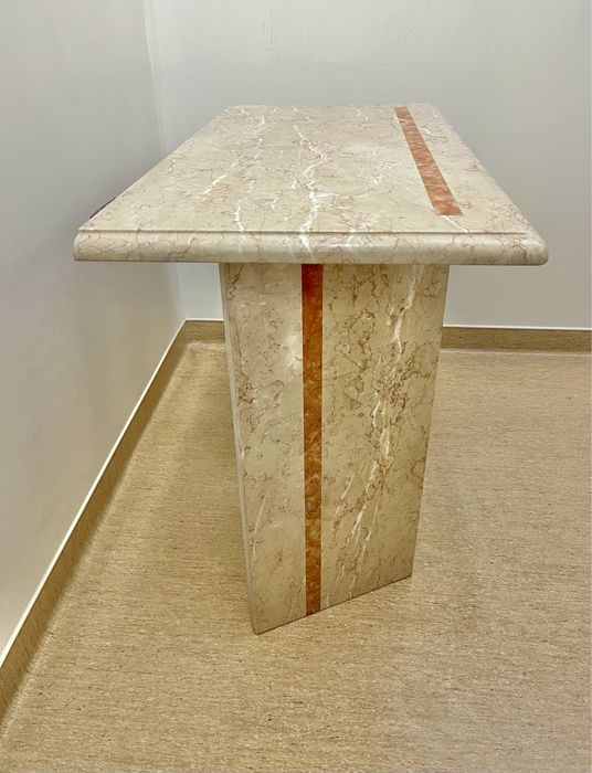 Mesa / Secretária em Granito Rosa