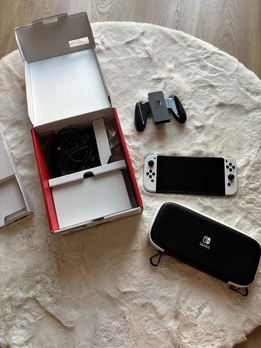 Nintendo Switch Oled Branca