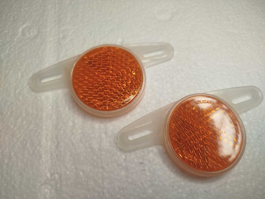 Odblaski rowerowe z PRL u Oryginał.