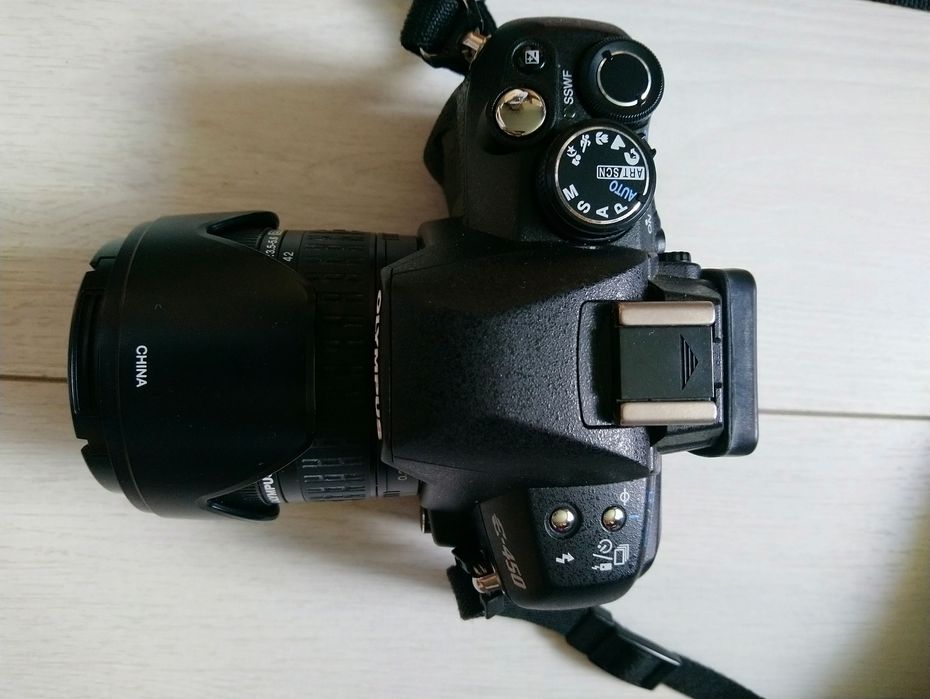 Фотоапарат Olympus E-450