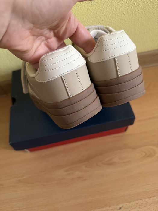 Кросівки Clibee, 35 розмір