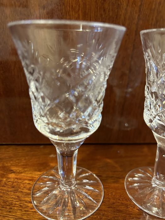 Келихи кришталеві