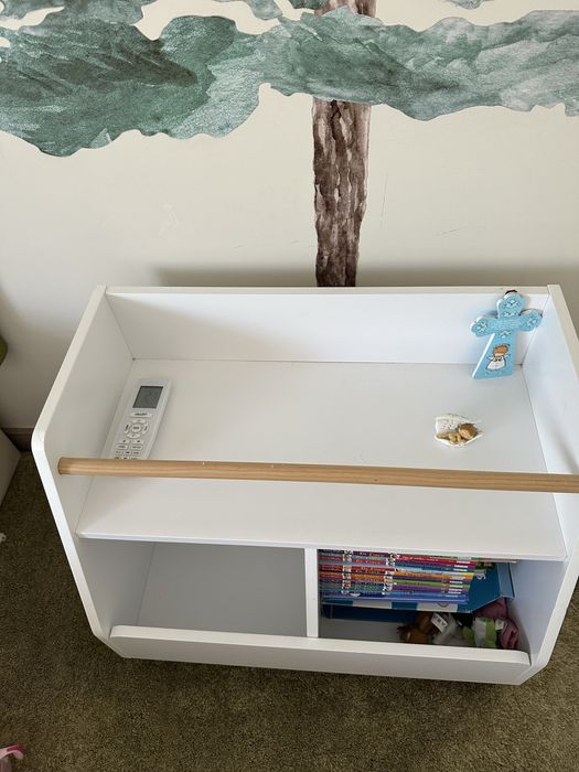 Mesa cabeceira infantil