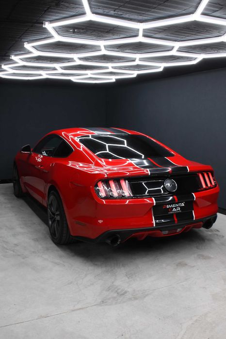 Ford Mustang 2.3i EcoBoost Pack Performance 317 CV (419€/Mês) - 120 Meses