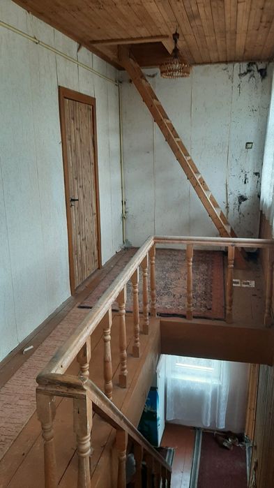 Будинок цегляний, прибудинкова ділянка