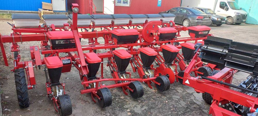 Сівалка пропашна СУПН Упс 8