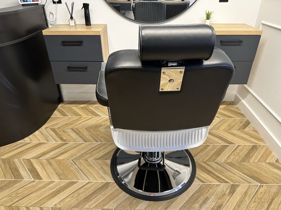 Fotel fryzjerski GABBIANO Royal