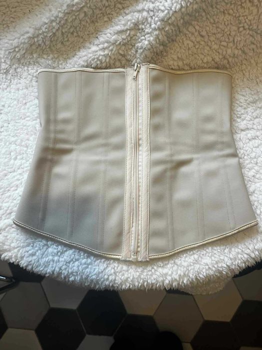 Gorset wyszczuplający Just Beck Carmen S