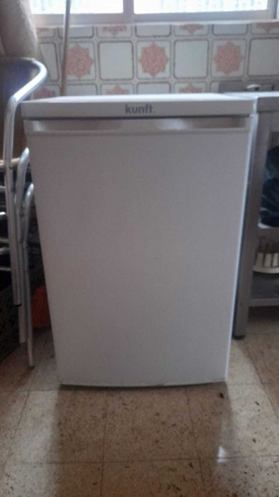 Frigorifico Combinado Meireles + Congelador Kunft 4 gavetas