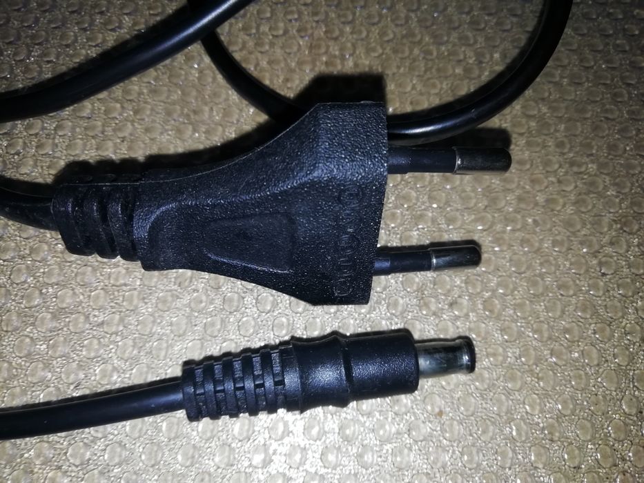 Netzeil Laptop, Tablet, Set-Top Box, or Other Device Power Adapter64286174390658121