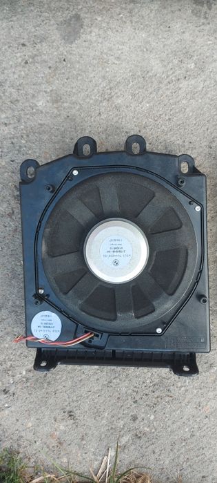 Glosniki woofery pod fotele hifi bmw e60 e61