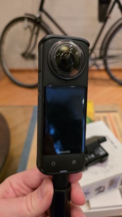 iInsta 360 x4 в новом состоянии