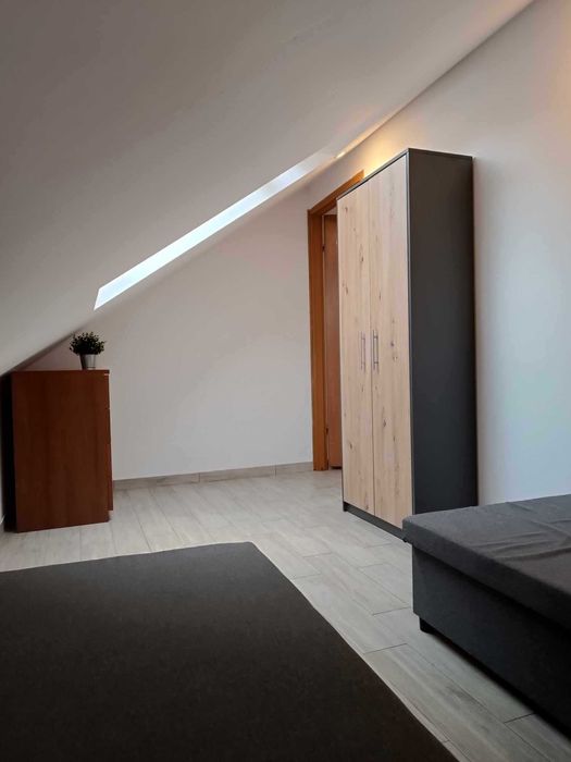 Оренда кімнати в Брвінові (недалеко від Каніє, Отремби, Міланув)