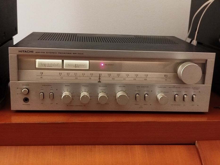 Hitachi SR-504 - Receiver - Amplificador