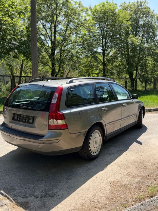 Volvo V50 2.0tdi В Києві!