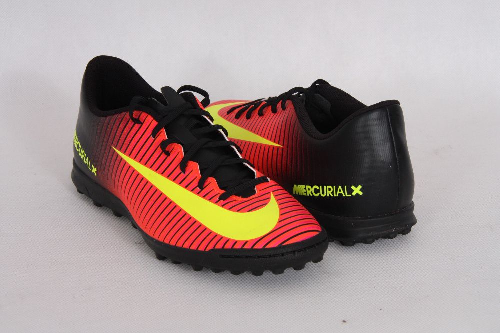 Halówki NIKE 44 rozm  Mercurial Vortex III TF. Nowe !!