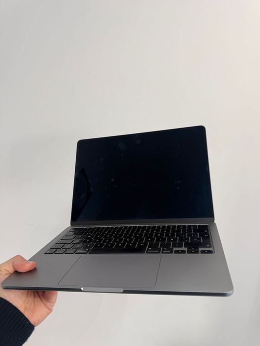 MacBook Air 13" M2 - 256GB