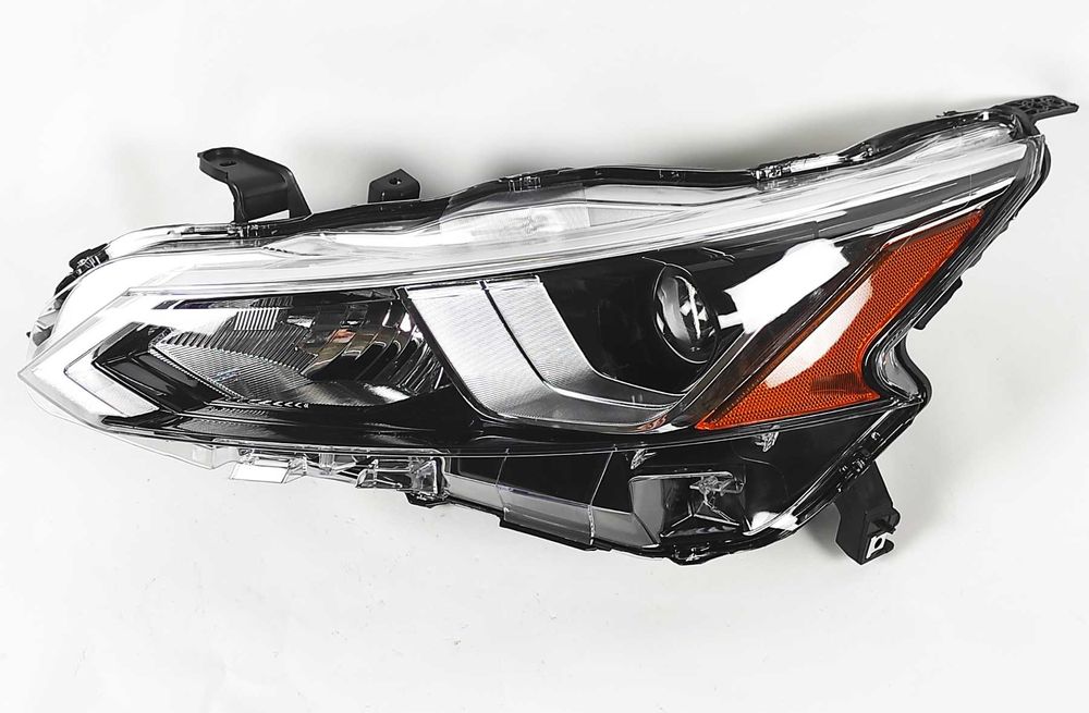 Nissan Altima 2019 2020 2021 фара
