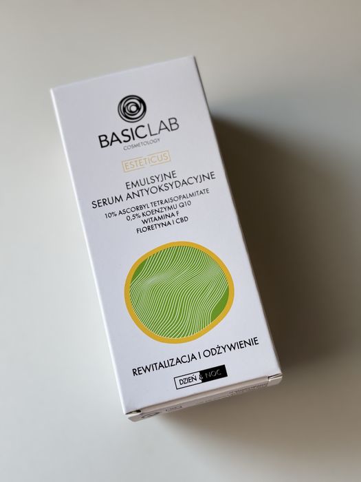 BasicLab emulsyjne serum antyoksydacyjne z 10% ascorbyl tetraisopalmitate 30 ml 5904639170279