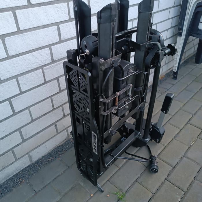 Bagażnik Eufab skladany uchylny antykradzieżowy