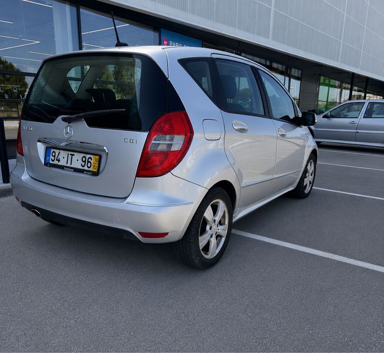 Mercedes A180 CDI - Nacional - 2010