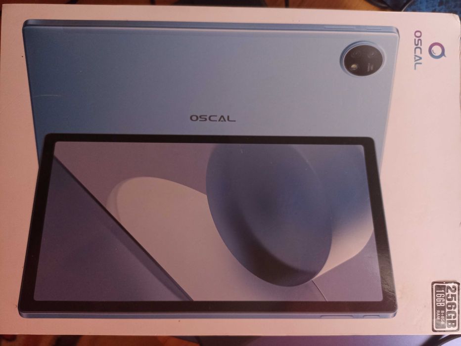 Продам планшет Oscal Pad 16