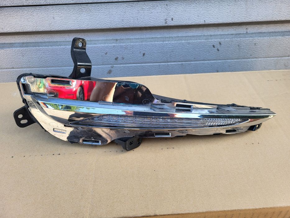 Halogen lewy peugeot 308 lift T9