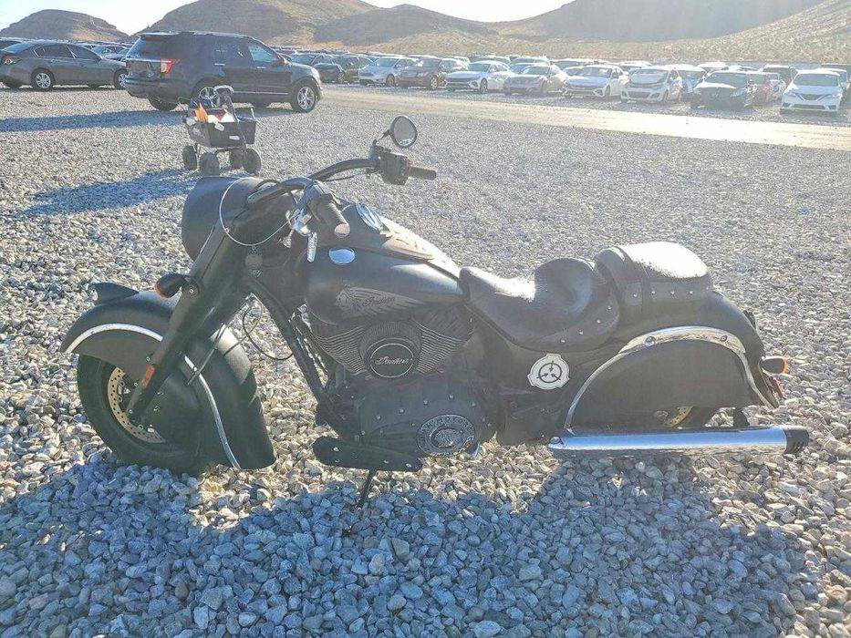 2016 Indian MOTORCYCLE CO. Chief Dark HORSE