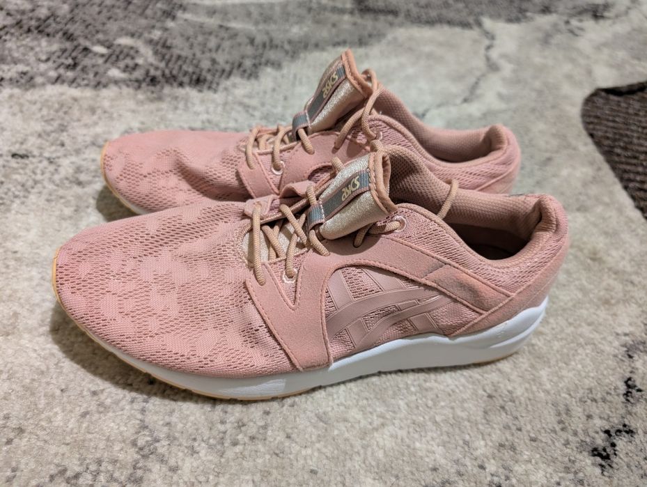 Жіночі кросівки Asics gel (39. 5 25см)