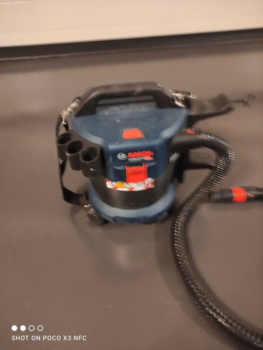 Odkurzacz akumulatorowy BOSCH PROFESSIONAL GAS 18V-10L Rzeszów • OLX.pl