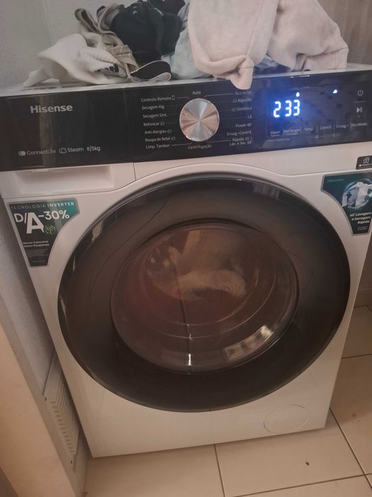 Maquina lavar e secar roupa Hisense 8kg