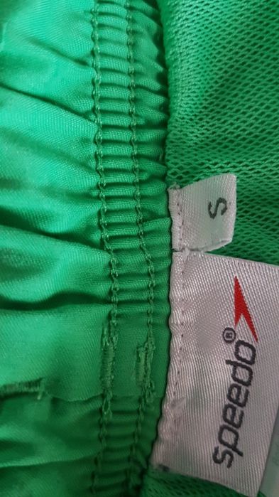 Speedo. S .Spodenki . kąpielówki  116 cm   6/ 7 lat