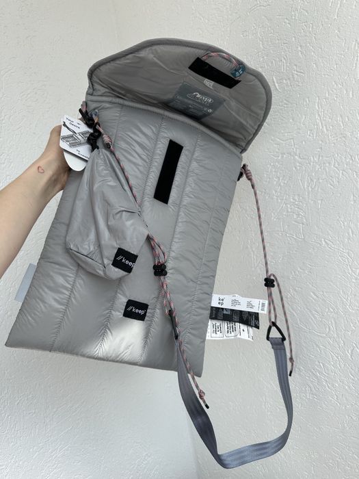 Чохол для MacBook зі зйомним ремінцем Utopia8 новий, з бірками