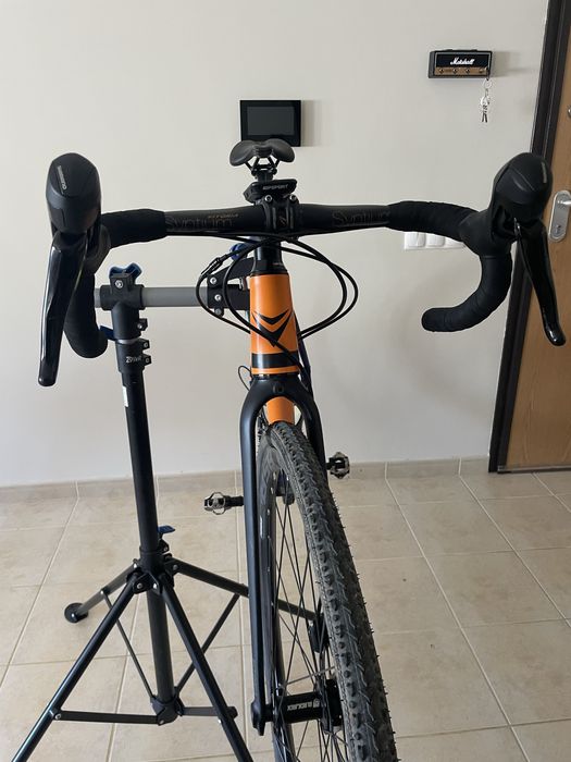 Vitoria Night Explorer Gravel