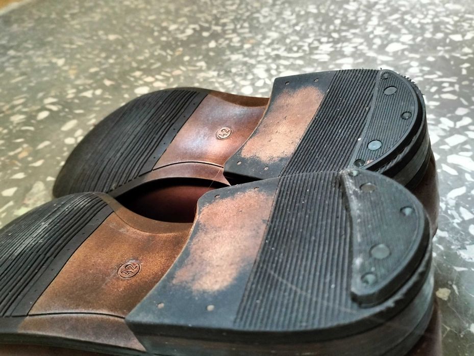 Skórzane buty męskie 43 do garnituru