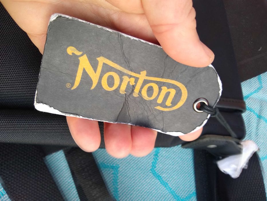 новая английская сумка винтаж олдскульная Norton motorcycles VIP