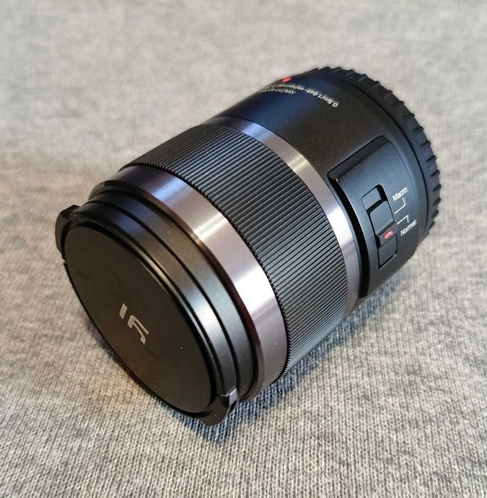 Продам объектив XIAOYI 42.5mm/ 1 : 1.8 micro 4/3 Panasonic Olympus