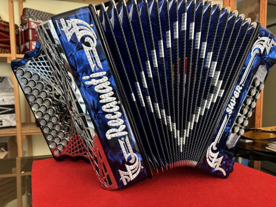 Concertinas novas à 3voz direta