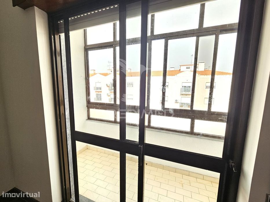 Excelente apartamento T2 no centro do Pinhal Novo, Palmela