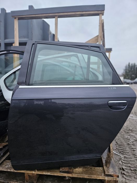 Audi A6 C6 sedan drzwi lewy tył tylne lz7q