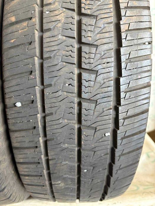 Скад шин б/в. 215/65 R16C Continental VancoContact 4 Season