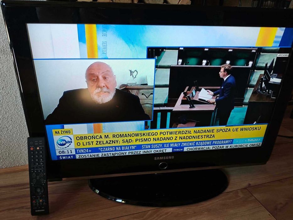 Telewizor LCD Samsung LE32M87BD 32" HD Ready czarny + pilot