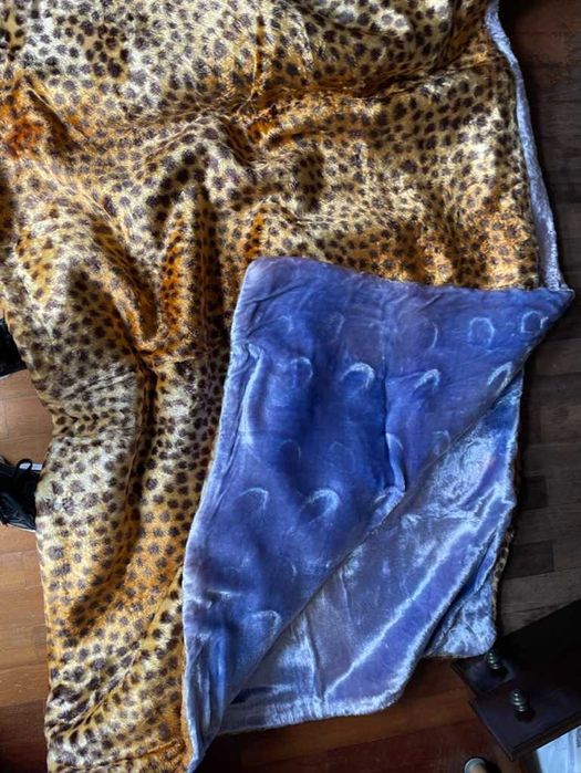 cobertor super quentinho de 2 frentes diferentes