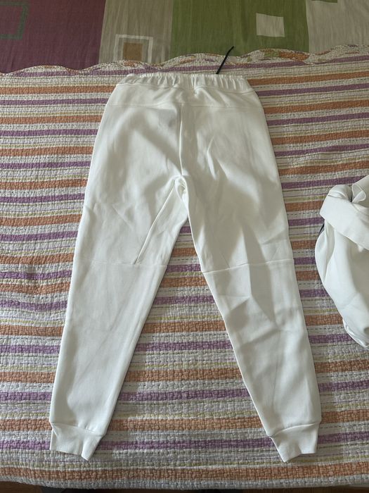 Conjunto nike tech