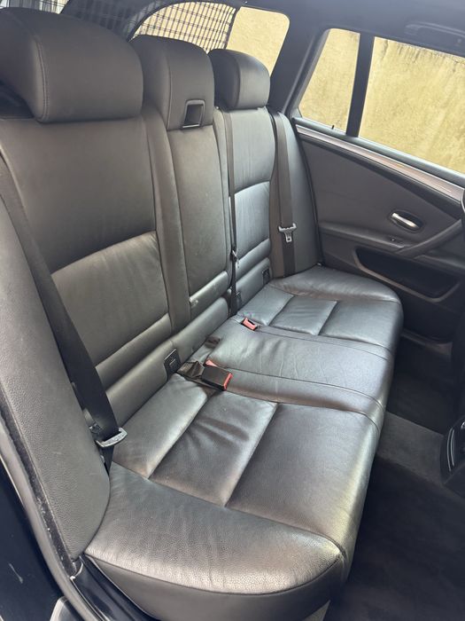 BMW 520d Touring LSI SPORT - CxAuto - 220milkm Nacional